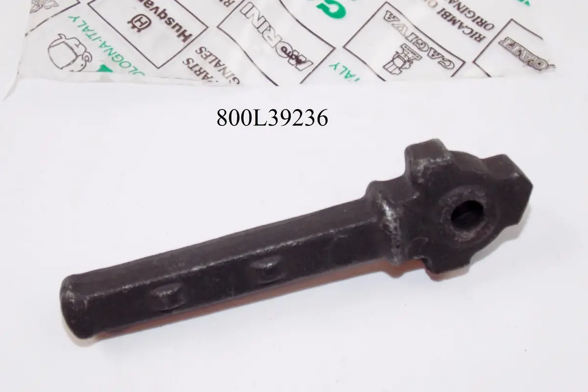 Nos Oem Cagiva Aletta Electra / Rossa 125 Rh Footrest Mounting 4 1/2" 800L39236 1