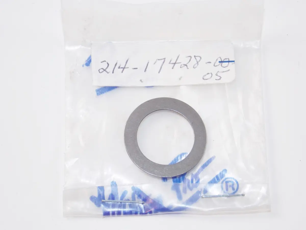 Nos Axle Drive Shim 1 Yamaha 1972-75 Yz360 Yz250 Rt2mx # 214-17428-00-05 1