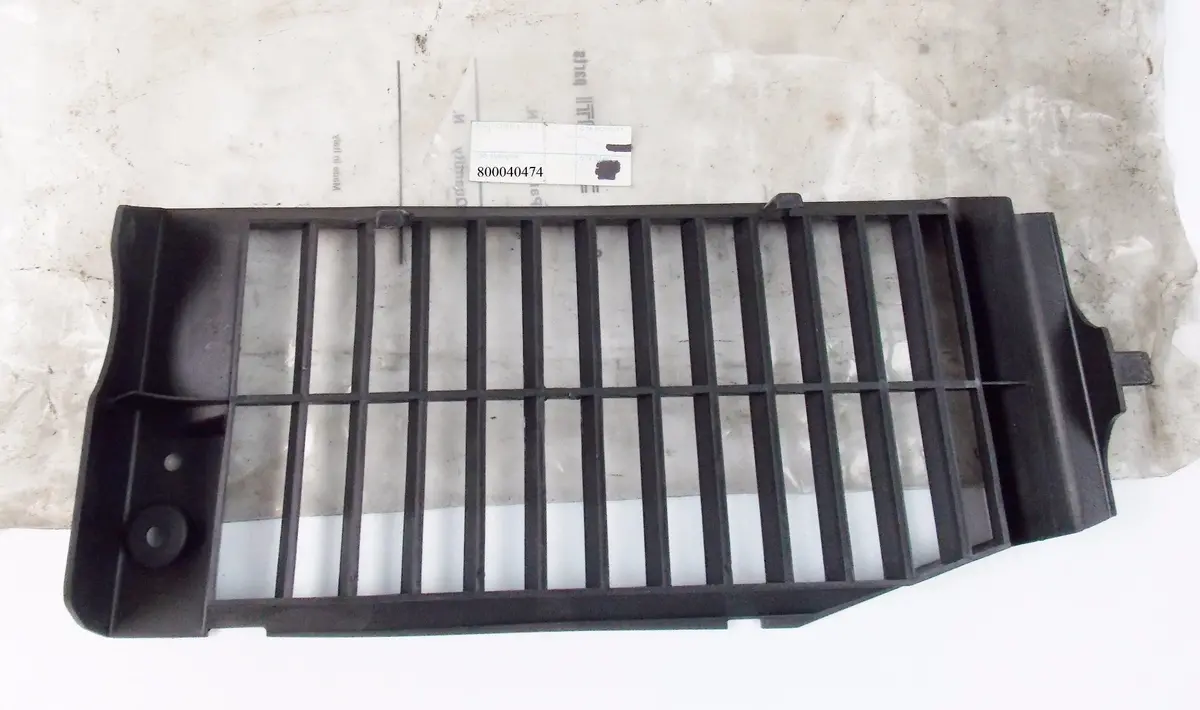 Oem Cagiva 85-86 Elefant 200Cc. Aletta Rossa Long Style Radiator Cover 800040474 1