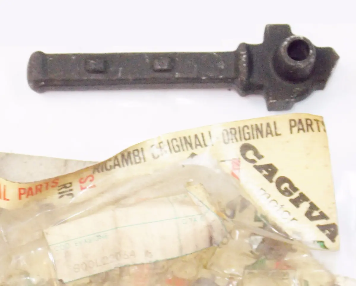 Nos Oem Cagiva 1982 Sxt 125 Lh Footrest Support 800L22064 1