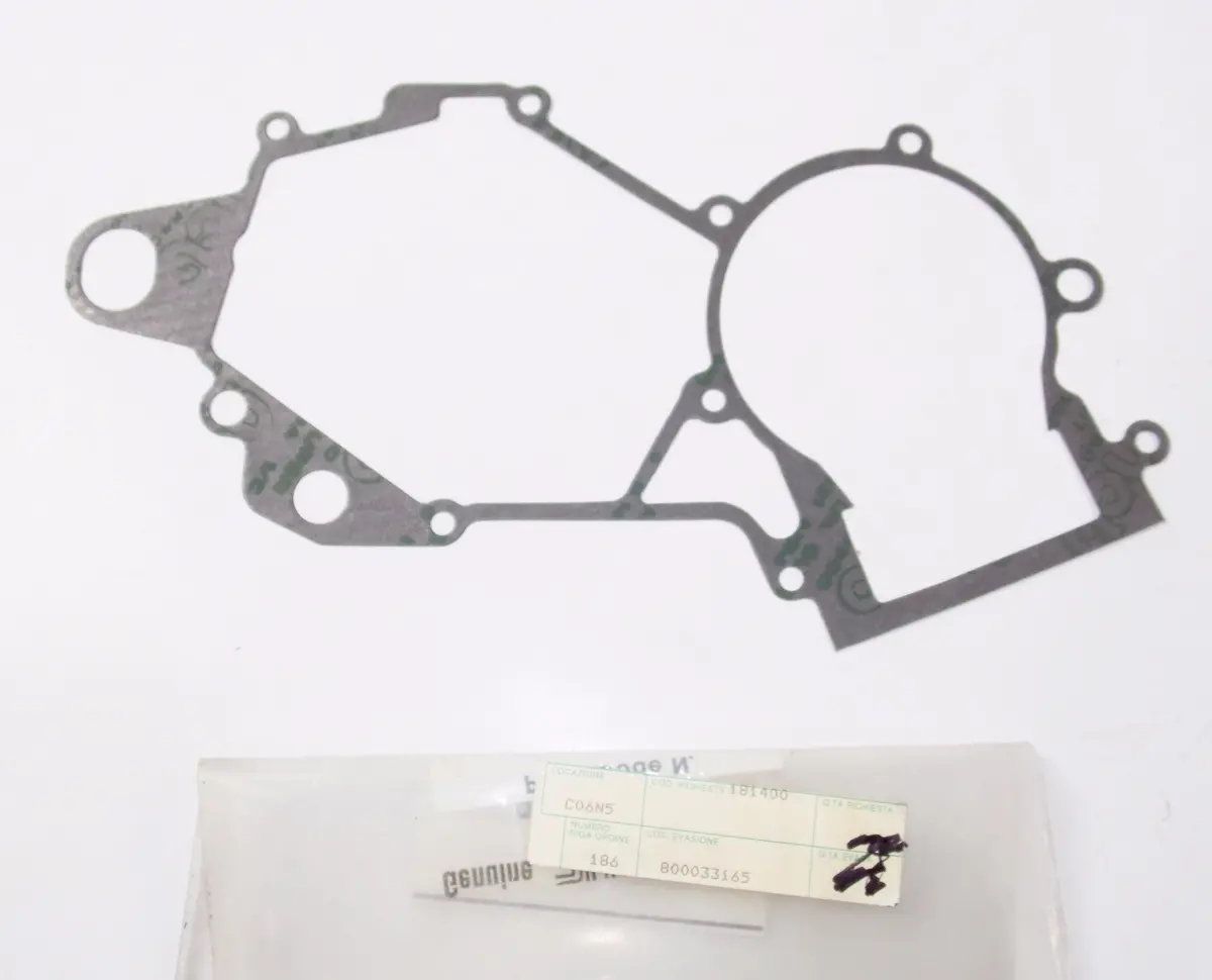 Nos Oem Cagiva 1985 Aletta Rossa 125 Elefant 125 Engine Central Gasket 800033165 1