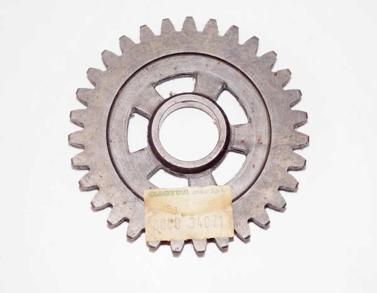 Nos Oem Cagiva 81-82 Sst 250/350 Transmission Gear Main Shaft 1Th T31 800034071 1