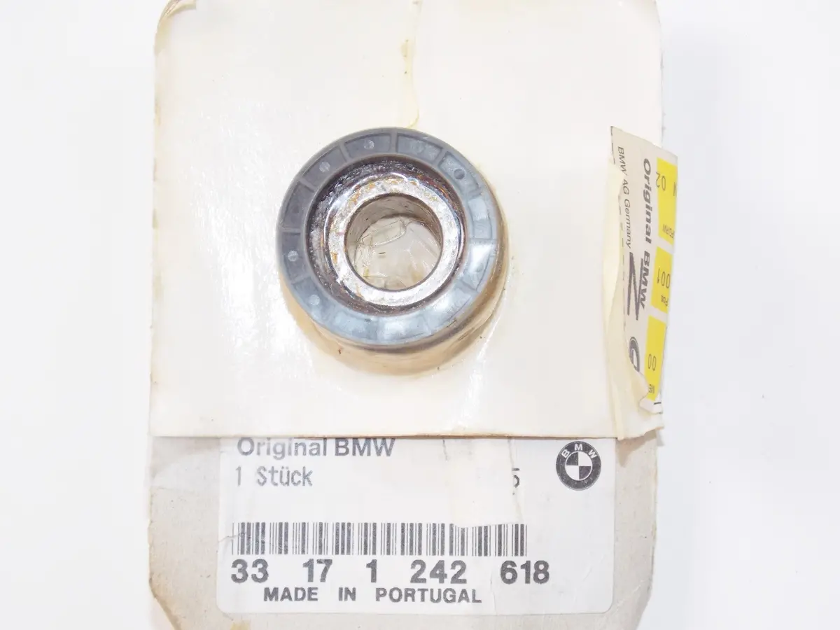 Nos Oem Bmw 76-97 R65/80/100 K100/1100/75 Tapered Roller Bearing # 33171242618 1