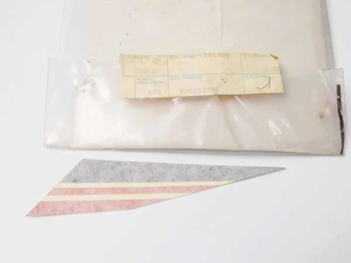 Nos Oem Cagiva Aletta Oro 125-S2 Rh Tail Light Cover Sticker 800052708 1