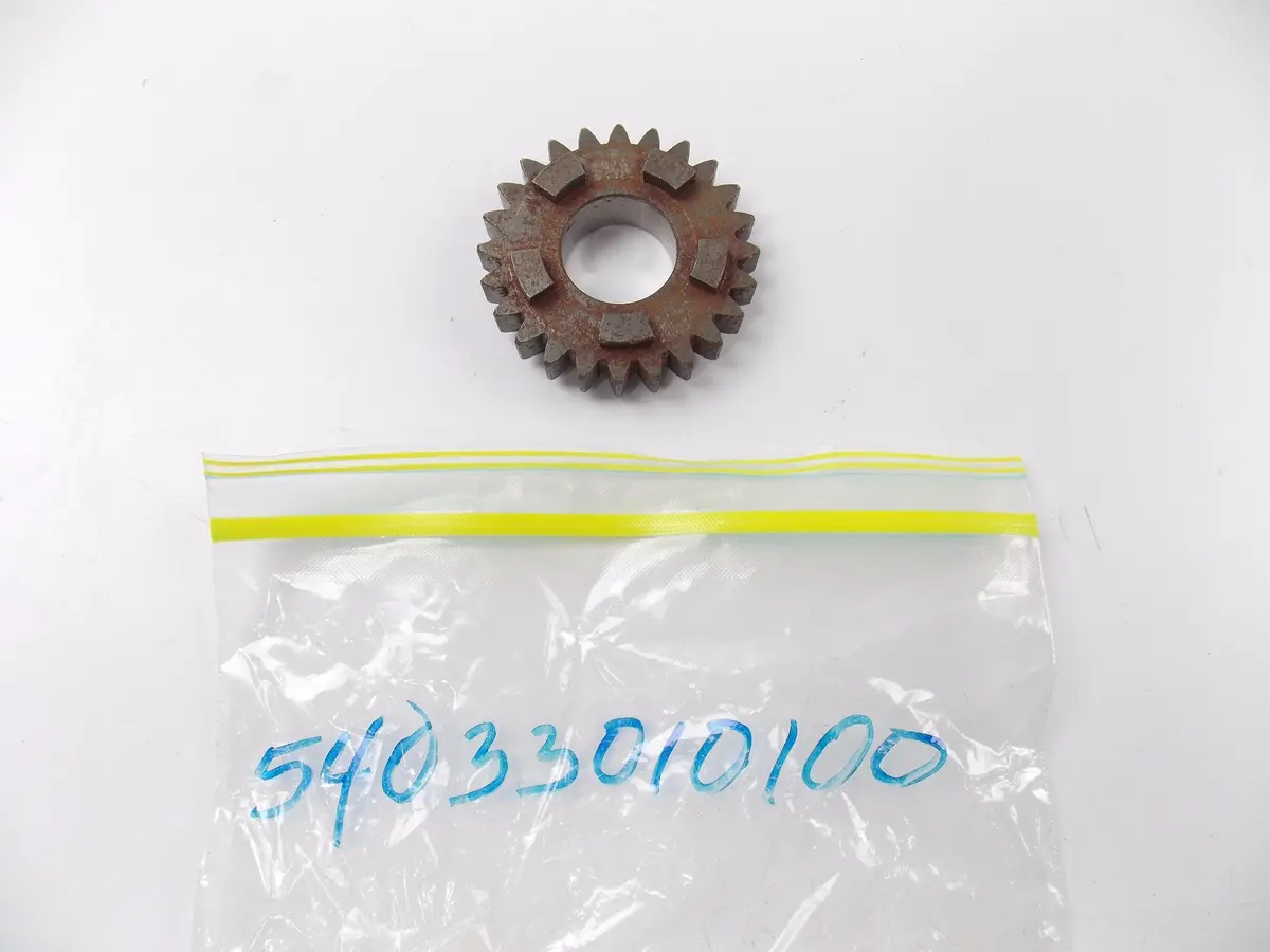 Nos Oem Ktm 1979 250 400 4Th Gear Mainshaft 24 T. 54033010100 | 540.33.010.100 1