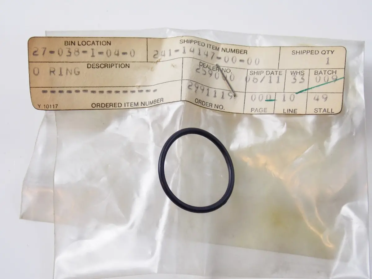 Nos Oem Yamaha 75-90 00-16 Rs100b Ttr110e Xvz13uc Carburetor O-Ring 241-14147-00 1