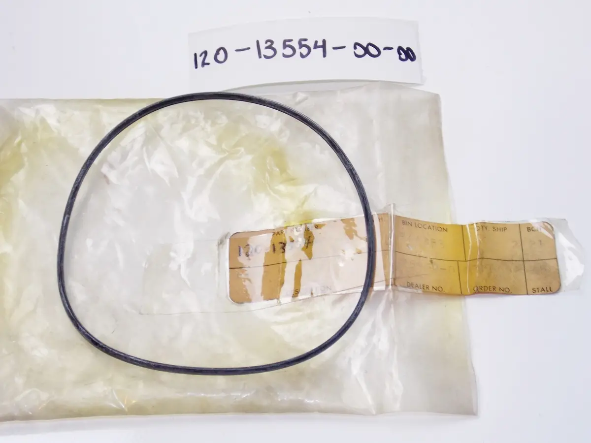 Nos Oem Yamaha 63-66 Yg1/K/T/Tk Yj1/K Yj2/S Crankcase Ring Rubber 120-13554-00 1