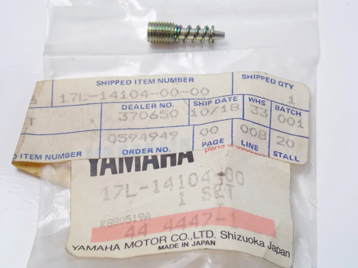 Nos Oem Yamaha 73-02  Y-Zinger Riva 50/80 Yamahopper Air Screw Set 17L-14104-00 1
