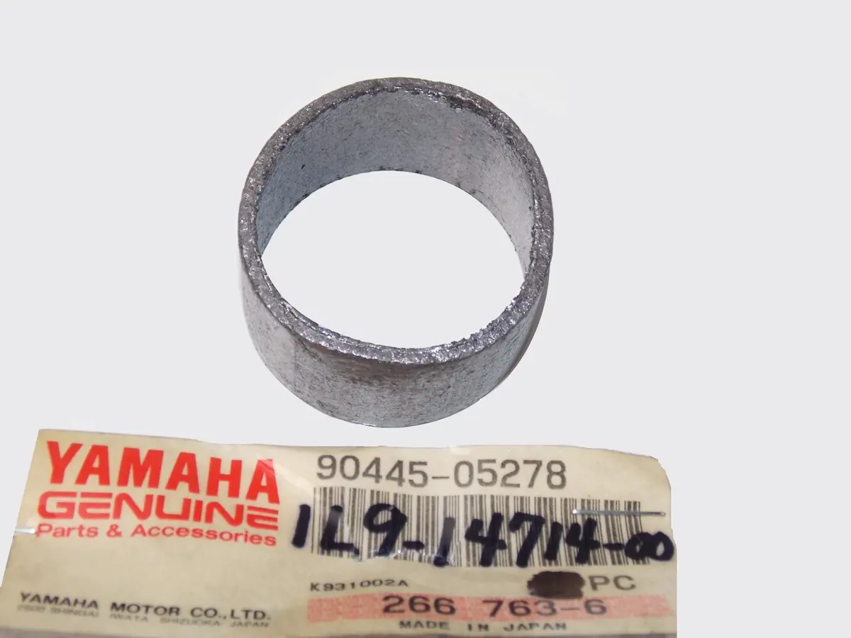 Nos Oem Yamaha 76-90 Xs360c/400D Radian Gasket Muffleric.(550K) # 1L9-14714-00 1