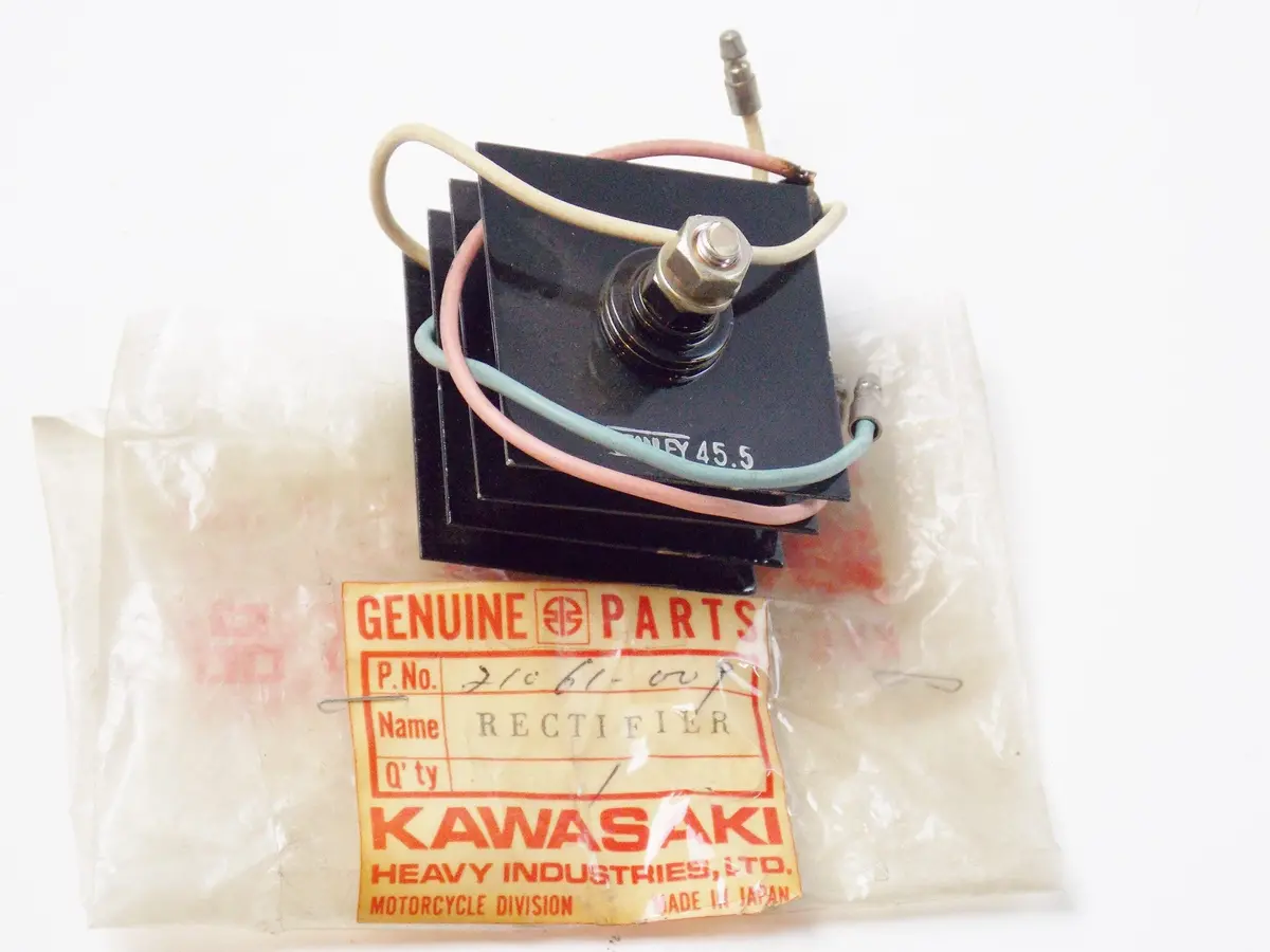 Nos Oem Kawasaki 68-70 F4 Sidewinder Ignition Generator Rectifier 21061-009 1