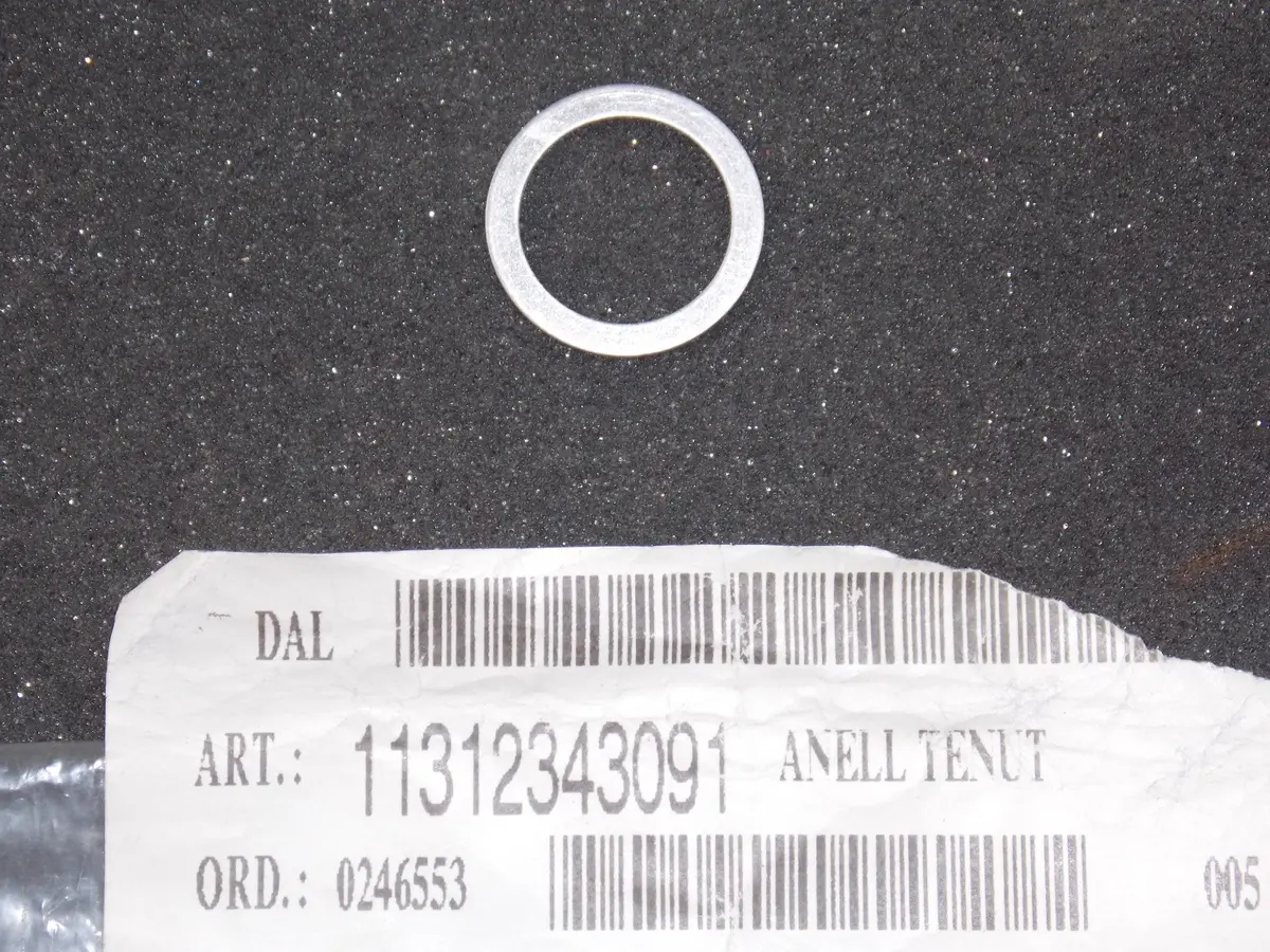 Nos Oem Bmw 97-17 F 650/Cs700gs/800Gs G650 Gasket Ring 18.2X24x1 # 11312343091 1