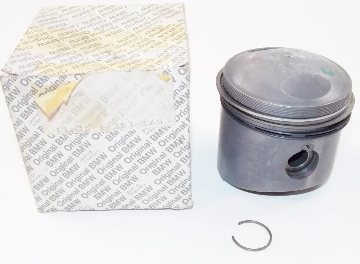 Nos Oem Bmw 74-77 R 75 R 75 6 Piston Set 82.985 + 1.00 # 11251253168 1