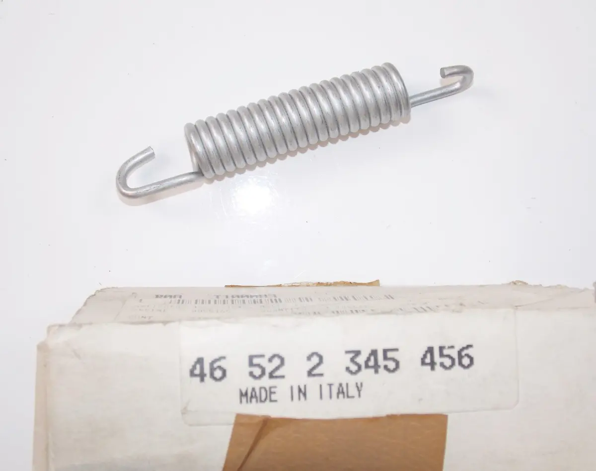 Oem Bmw 96-09 F650/St K1200gt R1150gs Center Stand Tension Spring 46522345456 1