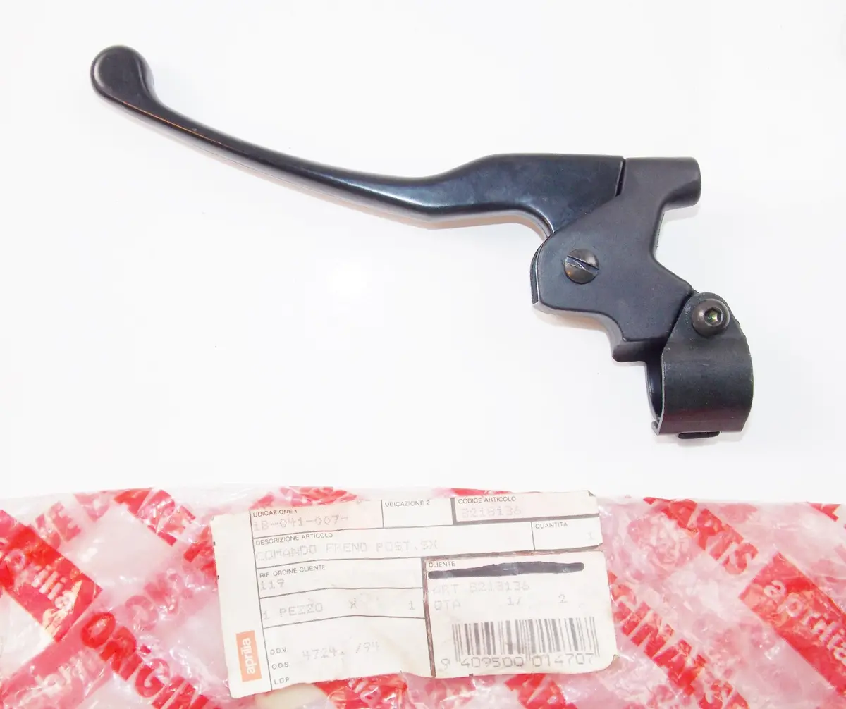 Oem Aprilia 92-04 Dashboard Amico|Sr 50 Lh Rear Brake Control Domino Ap8218136 1