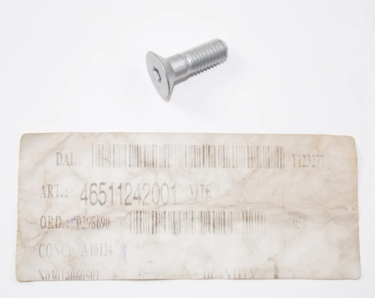 Nos Oem Bmw 74-96 R100cs/7T/Rs/Rt/60/65/75/80 Countersunk Head Screw 46511242001 1