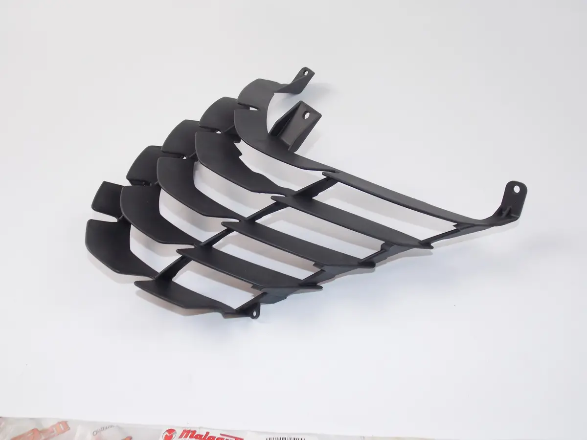 Nos Oem Malaguti Centro 160 / 4T - I.E. Euro 3 Lower Air Intake Grill 071.954.03 2