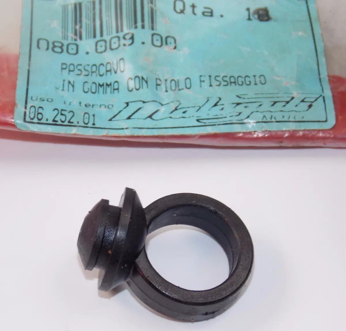 Oem Malaguti Ciak 50 Monodisco Rubber Cable Holder With Peg Mounting 080.009.00 1