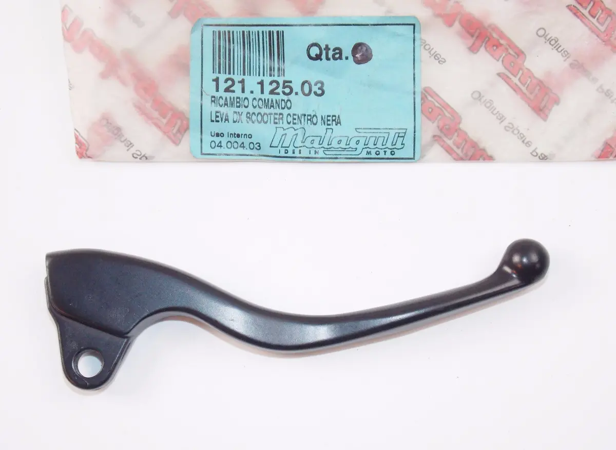 Nos Oem Malaguti Scooter Centro Black Rh Brake Lever 121.125.03 1