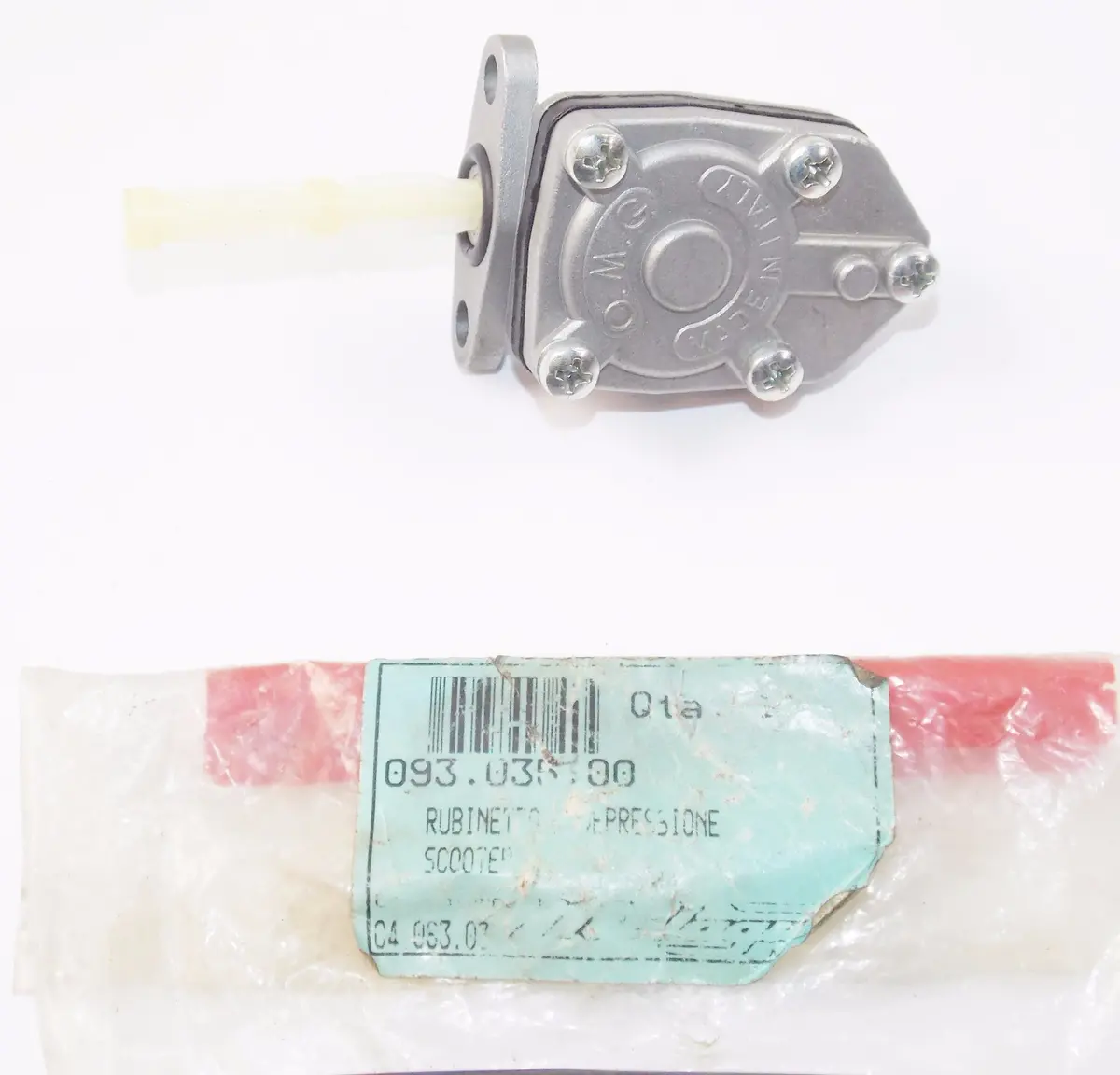 Nos Oem Malaguti '94 '97 Scooter F10 Tap Fuel Valve 093.035.00 1