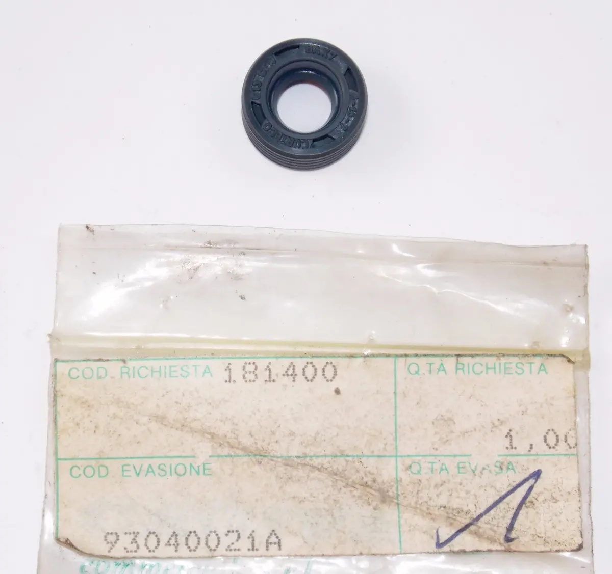 Nos Oem Ducati 851 888 Oil Seal 93040021A 1
