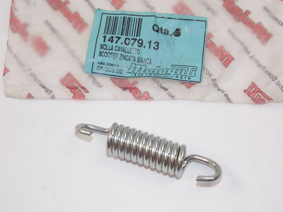Oem Malaguti Scooter F12 L.C.T.D. '99 Kat Tipo 47 Stand Return Spring 147.079.13 1