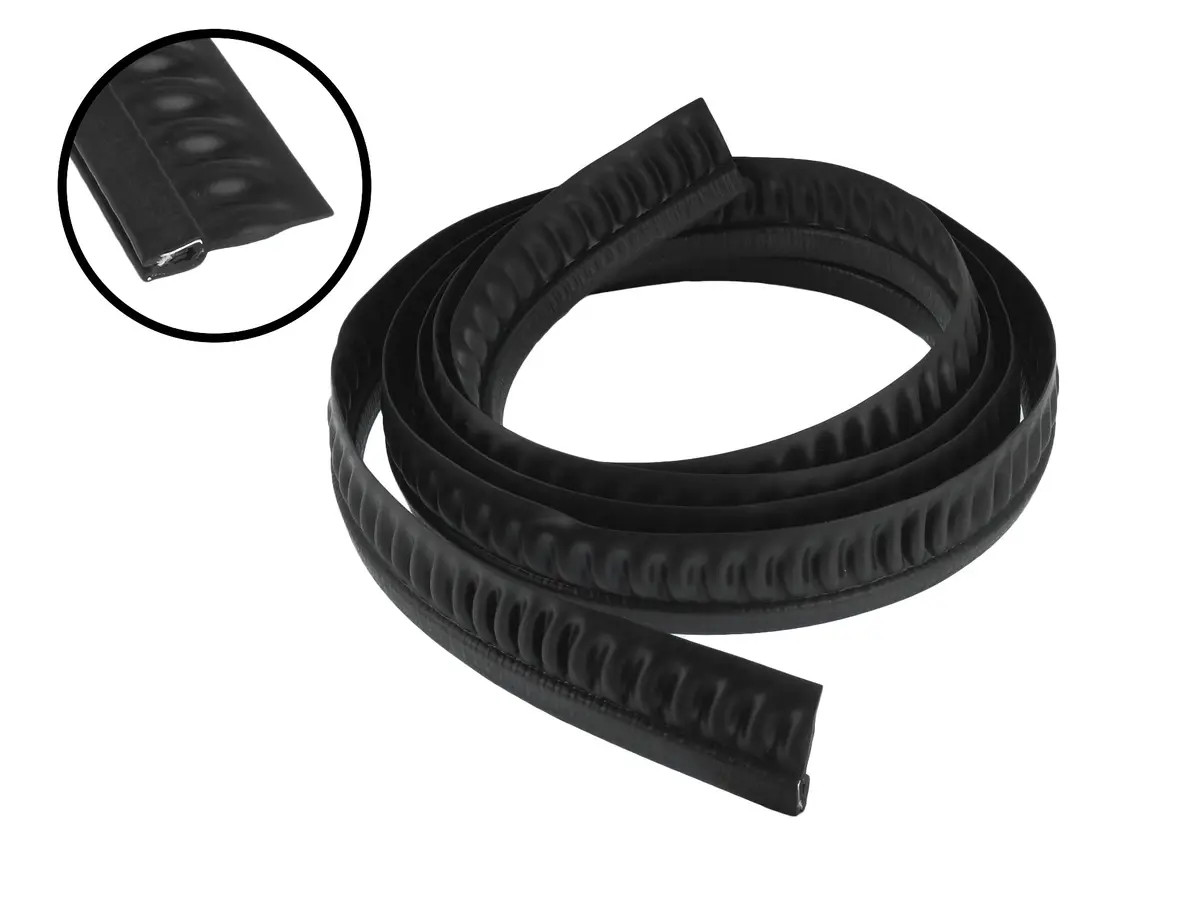 Seal For Engine Compartment [Early Vanagon] 1