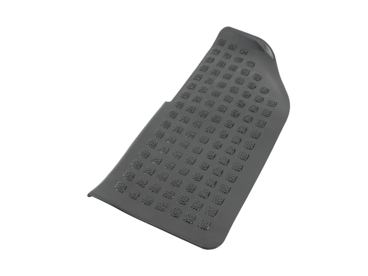 Rubber Step Pad - Left Front [Vanagon] 1