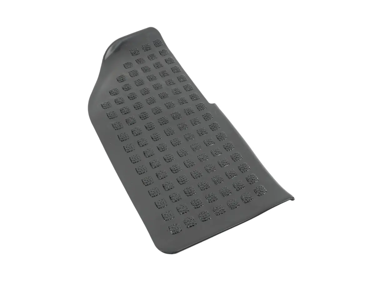 Rubber Step Pad - Right Front  [Vanagon] 1