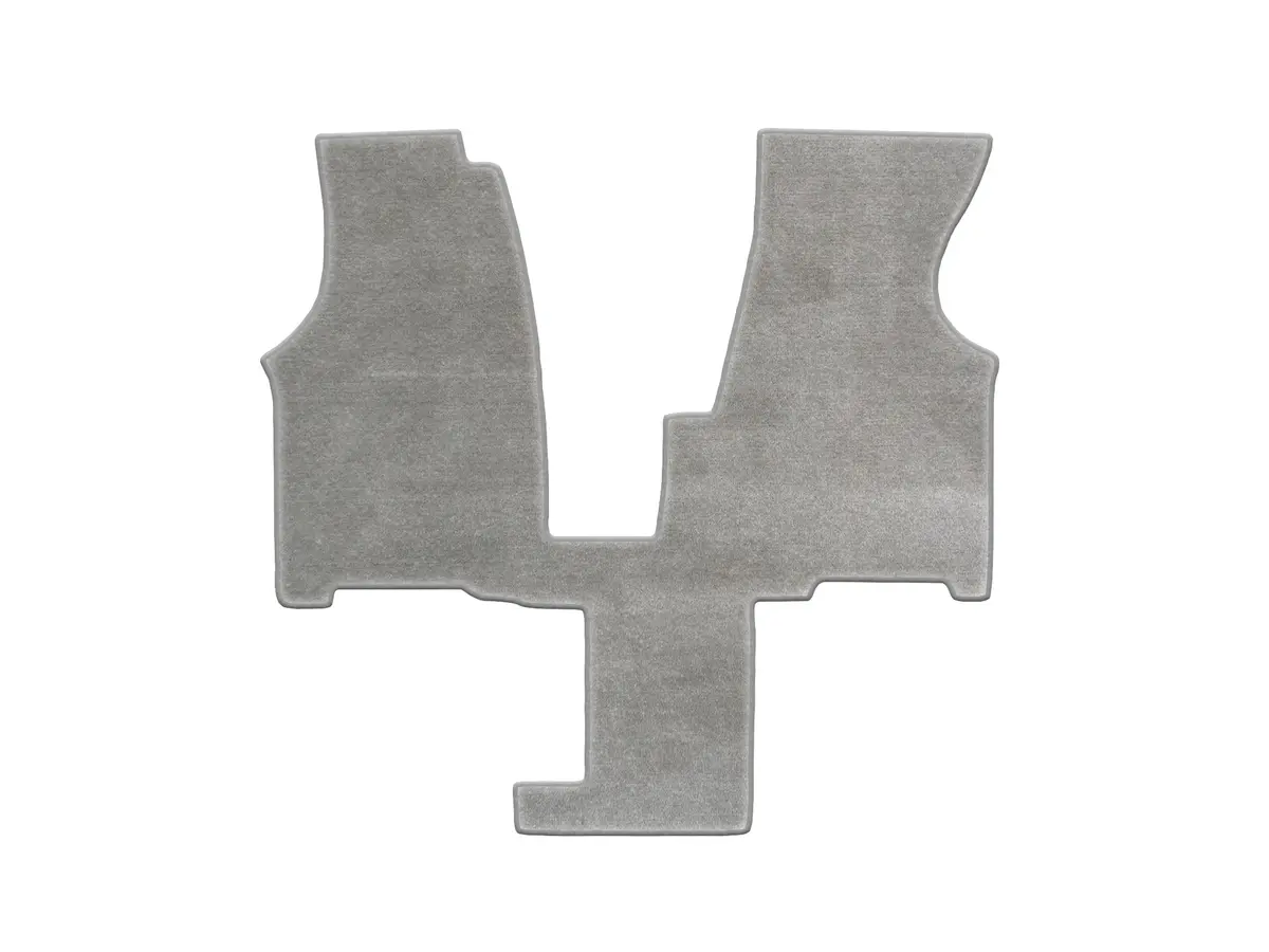 Front Carpet Mat [1999-03 Winnebago W/Center Console] 1