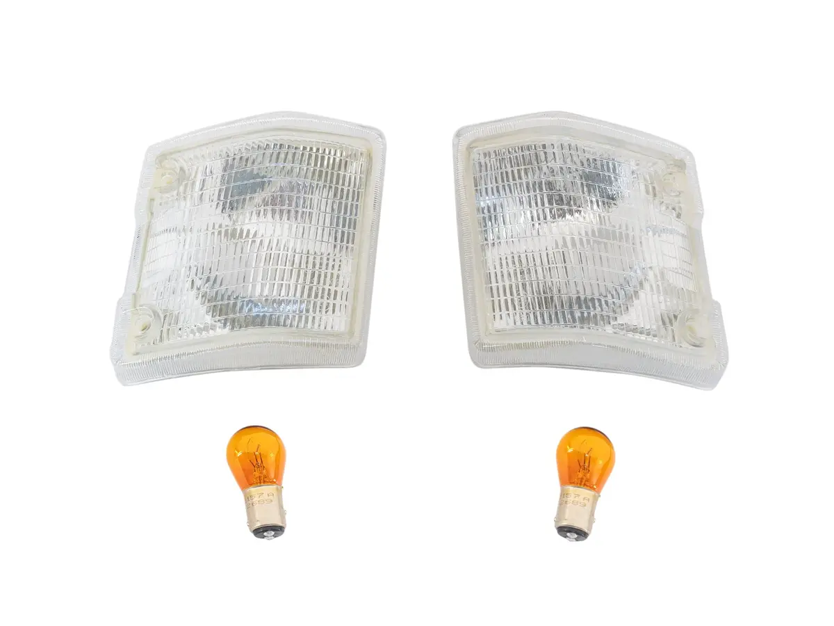 Clear Front Turn Signal Lens (Pair) 1