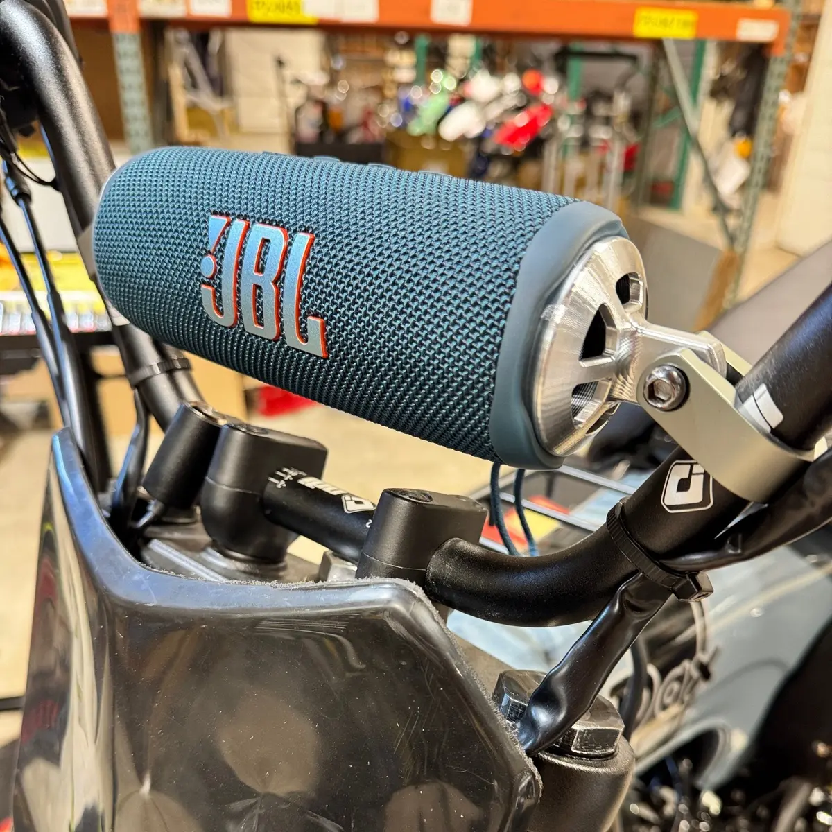 Handlebar Cross Bar Jbl Flip Speaker Conversion Adapter 1
