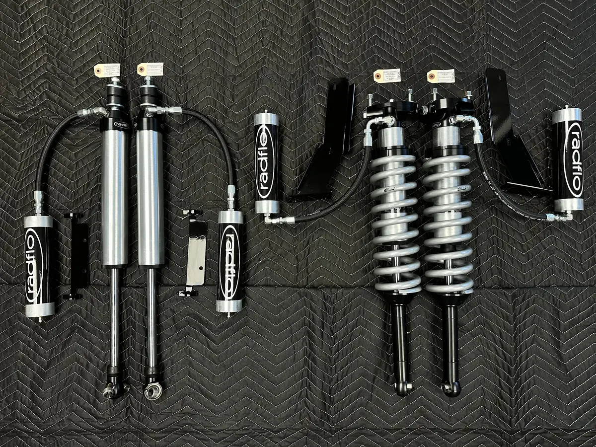 Radflo / Tna 2003-2024 4Runner 6-8'' Shock Set With Remote Reservoir (Set B&F) (Hp3-3) 1