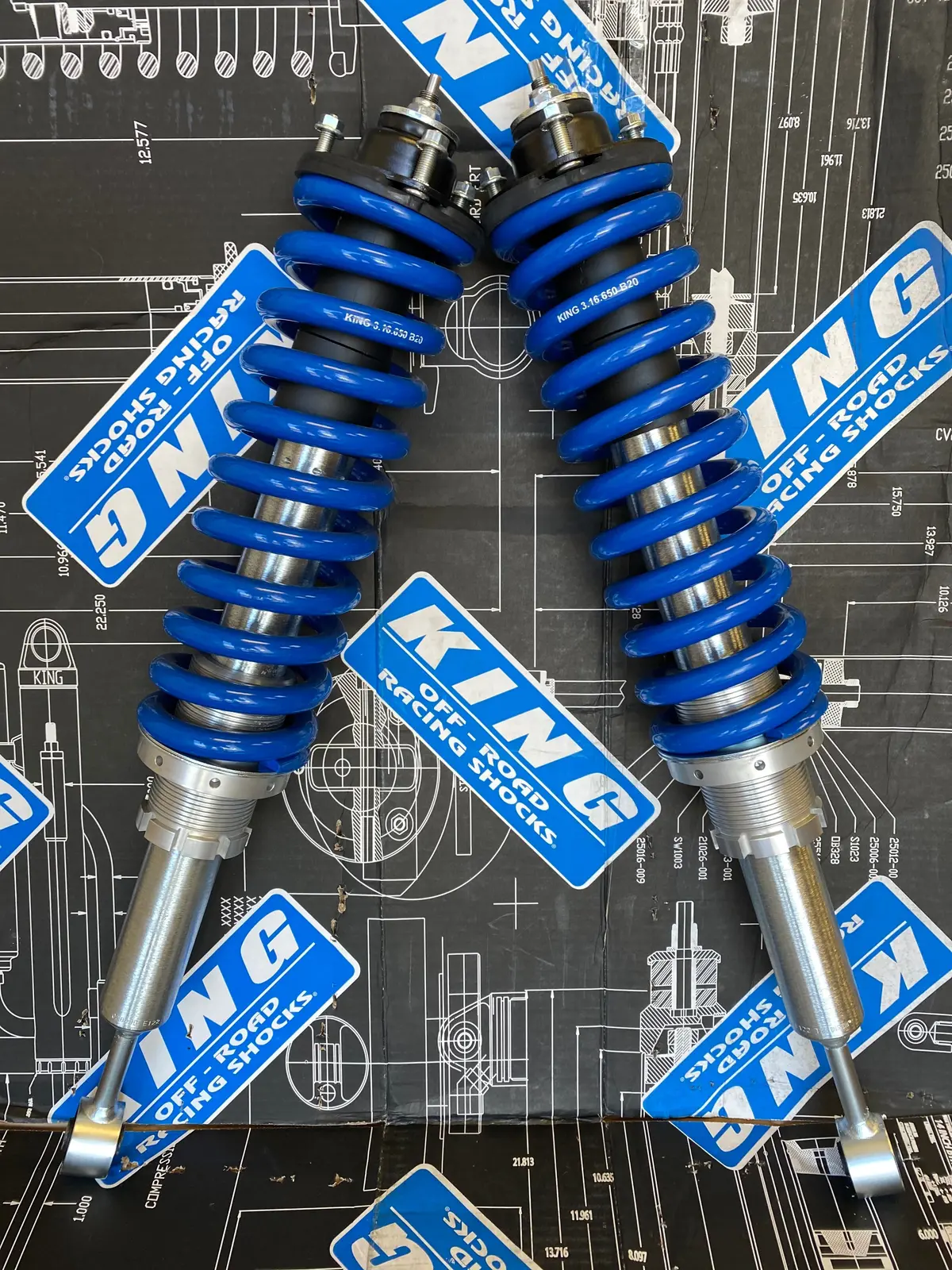 Pre-Order. Blue 05-23 Taco, 03-24 T4r, 07-14 Fj Cruiser 6''- 8'' Adjustable Coilover Set 650 Lbs King Coils 1
