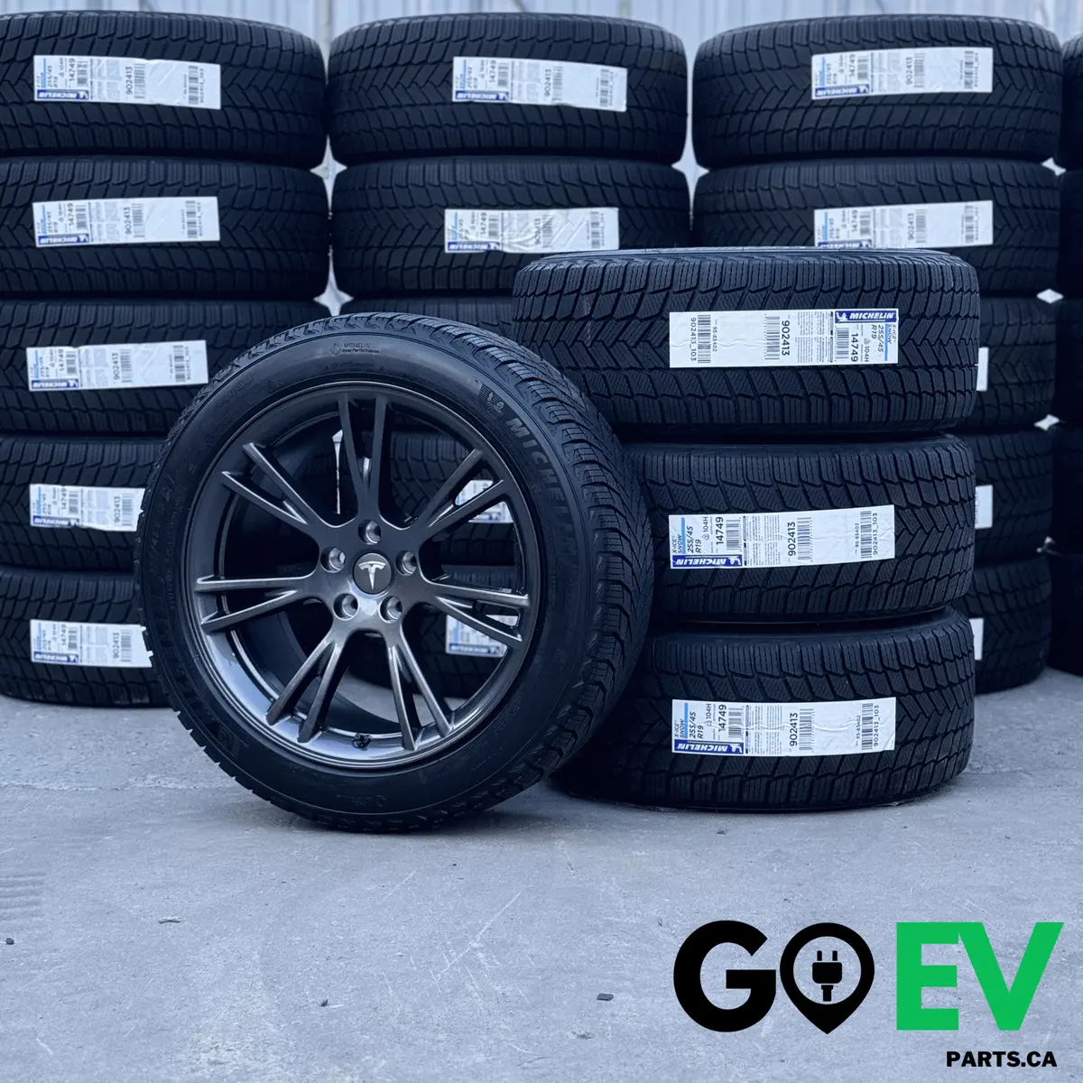 Tesla Model Y: 19" Dark Gemini Wheel Winter Tire Package 1
